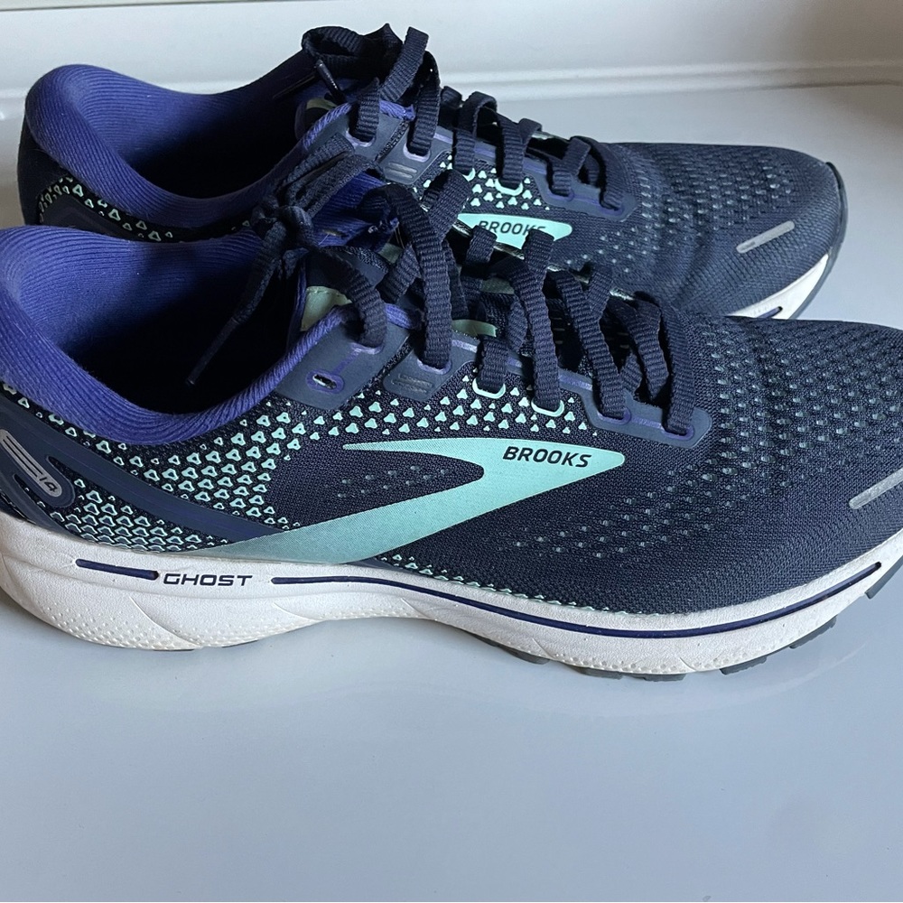 Women’s Brooks Ghost running shoes